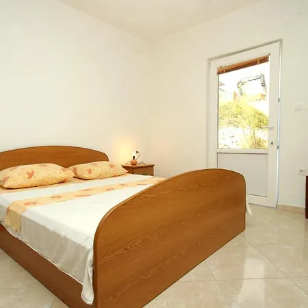 Apartment By The Sea Lumbarda, Korcula - 4376 *